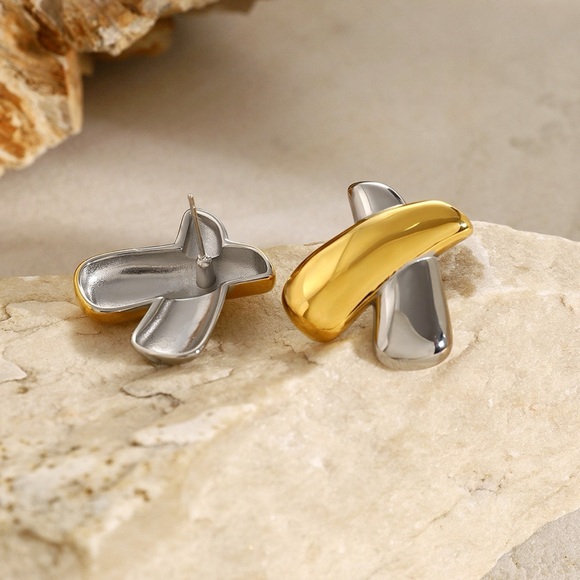 NEW💎 X Shape Earrings*Two Tone Bicolor Earrings*Minimalist Design*Waterproof - Picture 4 of 5